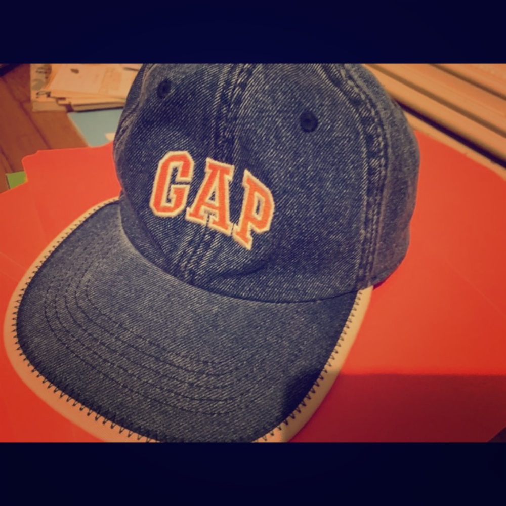 Gap cap